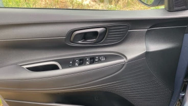 Hyundai Bayon 1.0 TGDI 74kW (100CV) 48V Maxx