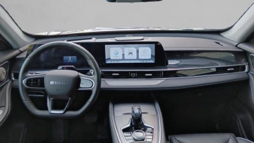 EBRO S700 1.6 TGDI Luxury 7 DCT