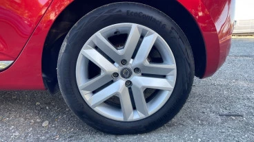 Renault Clio Intens Blue dCi 63 kW (85CV)