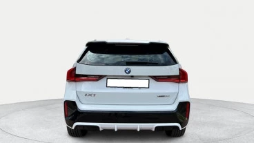 BMW iX1 xDrive30
