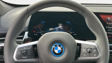 BMW iX1 xDrive30