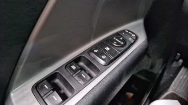 Kia Niro 1.6 GDi HEV 104kW (141CV) Drive