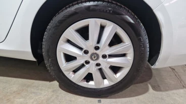 Renault Megane S.T. Business Blue dCi 85 kW (115CV)