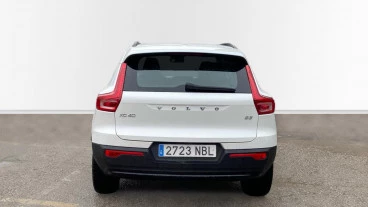 Volvo XC40 2.0 B3 G Plus Dark Auto