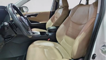 Toyota Rav4 2.5l 220H Luxury