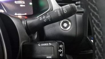 Renault Captur techno Eco-G 100cv (74 kW)