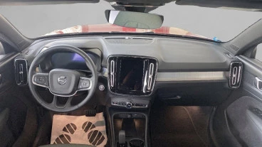 Volvo XC40 2.0 B3 G Core Auto