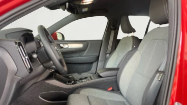 Volvo XC40 2.0 B3 G Core Auto