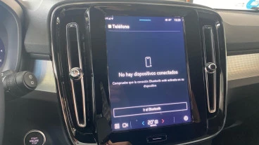 Volvo XC40 2.0 B3 G Core Auto