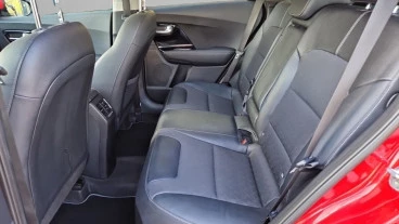 Kia Niro 1.6 GDi HEV 104kW (141CV) Drive