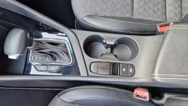 Kia Niro 1.6 GDi HEV 104kW (141CV) Drive