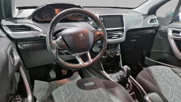 Peugeot 2008 TODOTERRENO 1.2 PURETECH 60KW STYLE 82 5P