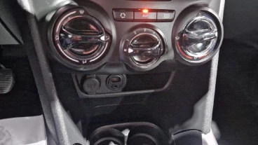 Peugeot 2008 TODOTERRENO 1.2 PURETECH 60KW STYLE 82 5P