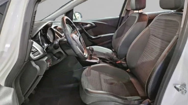 Opel Astra 1.4 Turbo Selective