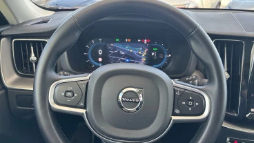 Volvo XC60 2.0 T6 AWD Recharge Core Auto