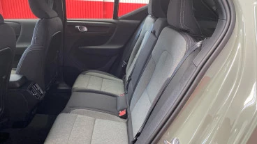 Volvo XC40 2.0 B4 G Core Auto