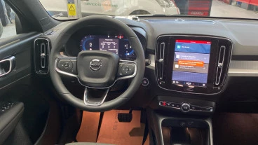 Volvo XC40 2.0 B4 G Core Auto
