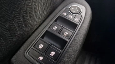 Renault Clio Techno full hybrid E-Tech 145 (103Kw)