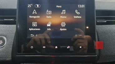 Renault Clio Techno full hybrid E-Tech 145 (103Kw)