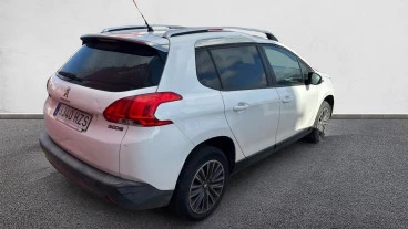 Peugeot 2008 Active 1.2 VTi 82