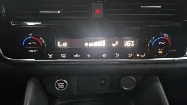 Nissan Qashqai DIG-T 103kW N-Connecta