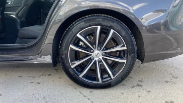 Volvo V60 2.0 T6 AWD Recharge Core Auto