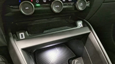 Citroën C4 PureTech 130 S&S EAT8 Shine