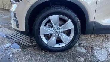 Volvo XC40 2.0 B3 G Core Auto