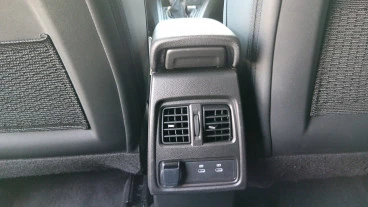 Renault Captur techno Eco-G 100cv (74 kW)