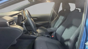 Toyota Corolla 1.8 125H BUSINESS PLUS E-CVT