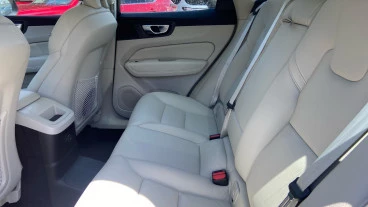 Volvo XC60 2.0 T6 AWD Recharge Ultra Dark Auto