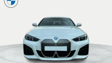 BMW i4 eDrive35
