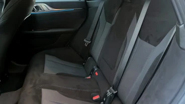 BMW i4 eDrive35
