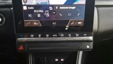 Renault Captur techno Eco-G 100cv (74 kW)