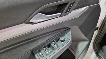 Volkswagen Golf Life 2.0 TDI 85kW (115CV)
