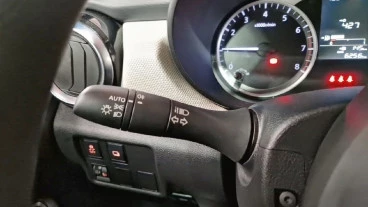 Nissan Micra 1.0G 52 kW (70 CV) E6C Acenta