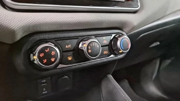 Nissan Micra 1.0G 52 kW (70 CV) E6C Acenta