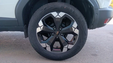 Dacia Duster Extreme TCE 96kW 48v (130CV) 4X2