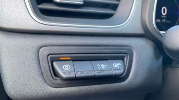 Renault Captur techno Eco-G 100cv (74 kW)