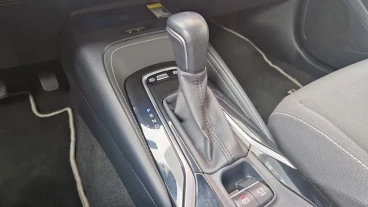 Toyota Corolla 2.0 180H FEEL! E-CVT