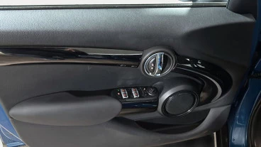 MINI COOPER 5 PUERTAS