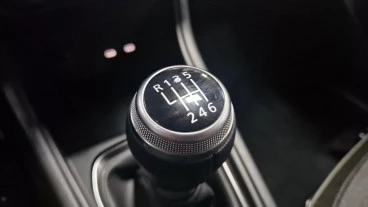 Renault Captur techno Eco-G 100cv (74 kW)