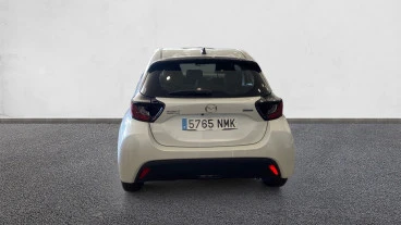 Mazda2 1.5 85 kW (116 CV) CVT Centre-line