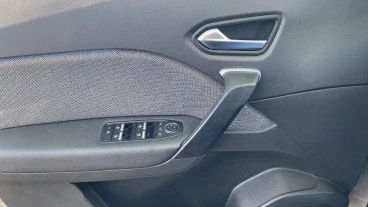 Renault Captur techno Eco-G 100cv (74 kW)