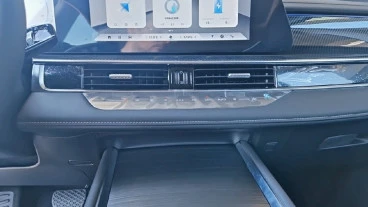 EBRO S700 1.5 TGDI PHEV Luxury E-CVT