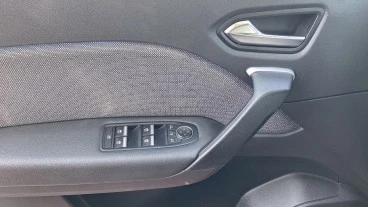 Renault Captur techno Eco-G 100cv (74 kW)