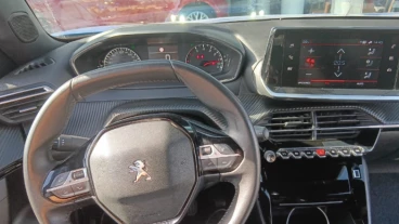 Peugeot 2008 Active Puretech 100 S&S BVM6