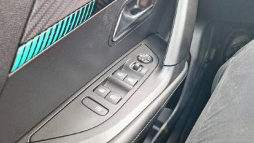 Peugeot 2008 Active Puretech 100 S&S BVM6