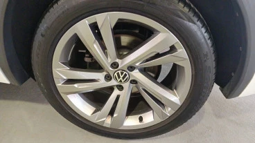 Volkswagen Tiguan R-Line 2.0 TDI 110kW (150CV) DSG 4Motion