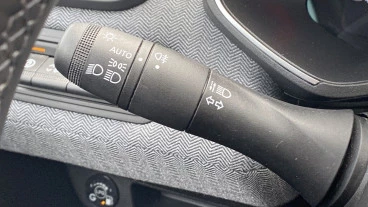 Renault Clio techno Eco-G 100cv (74kW)